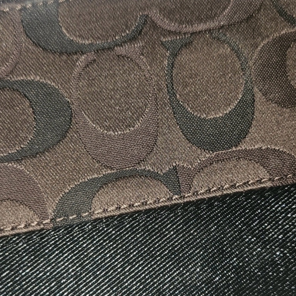 Coach Signature Brown & Black Wristlet With Hangtag - Picture 9 of 10
